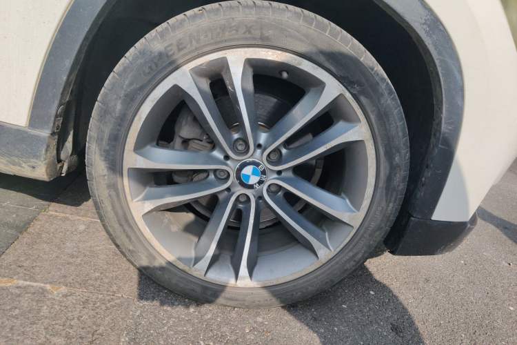 Used BMW X1 2013 sDrive18i Sport Design Package
