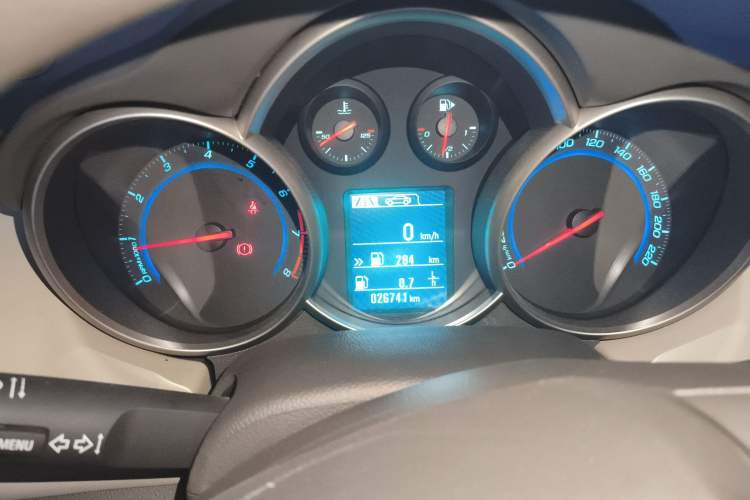 Used Chevrolet Cruze 2015 1.5L Classic SE MT
