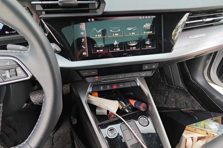 Used Audi A3 2022 Sportback 35 TFSI Fashionable Sports Model Audio And AC Panel