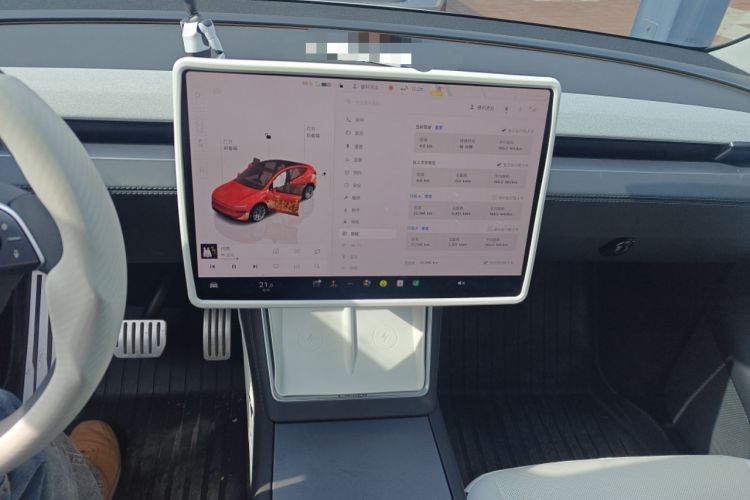 Used Tesla Model Y 2025 Long-Range All-Wheel Drive First Edition