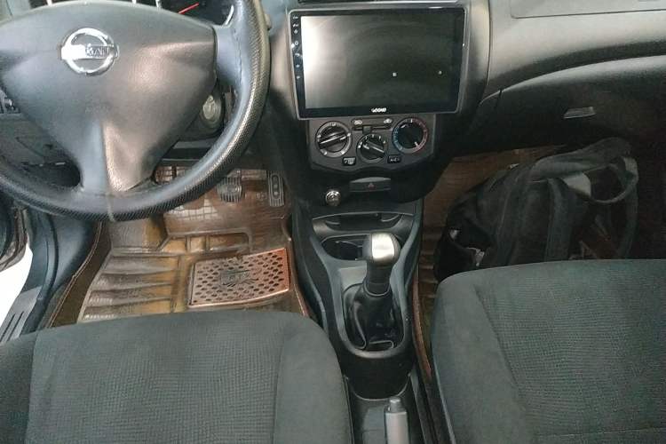 Used Nissan Livina 2015 1.6XE Manual Comfort Edition