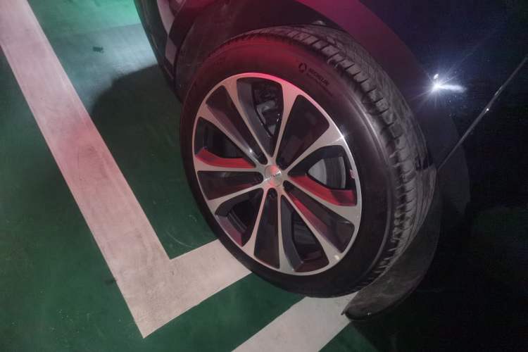 Used Hima Luxeed S7 2024 Pro Model