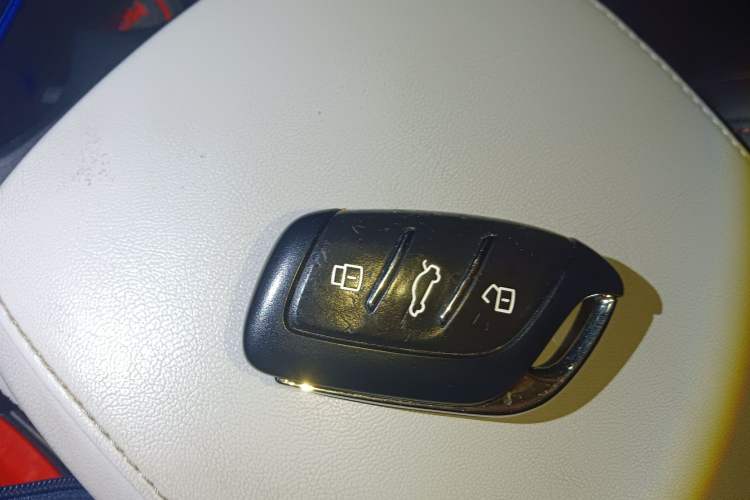 Used MG Pilot 2021 400TGI Automatic Two-Wheel Drive Trophy Flagship Edition