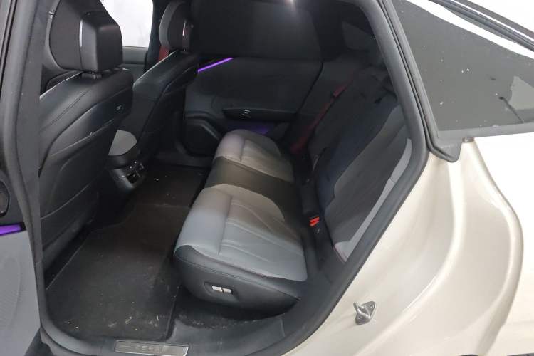 Used Zeekr 007GT 2025 Rear-Drive Intelligent Driving Version 75 kWh
