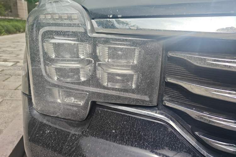 Used GAC Trumpchi GS8 2017 320T Two-Wheel Drive Luxury Smart Connectivity Version (7 Seats)
