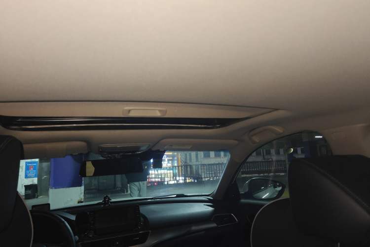 Used Honda Accord 2018 260TURBO Luxury Edition China VI Headliner