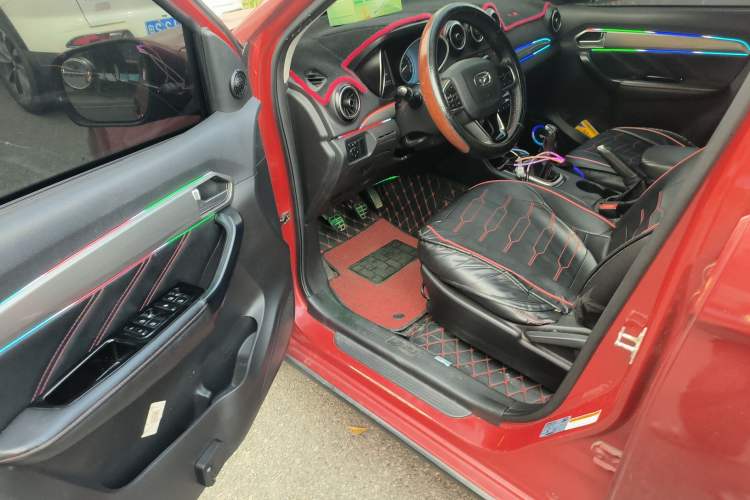 Used Cowin V3 2016 1.5L Manual SmartConnect II Comfort Edition Driver Seat