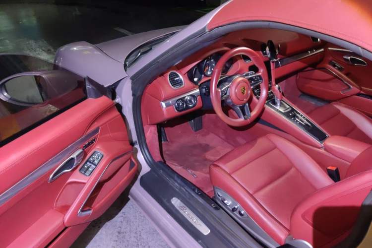 Used Porsche 718 2022 Boxster 2.0T