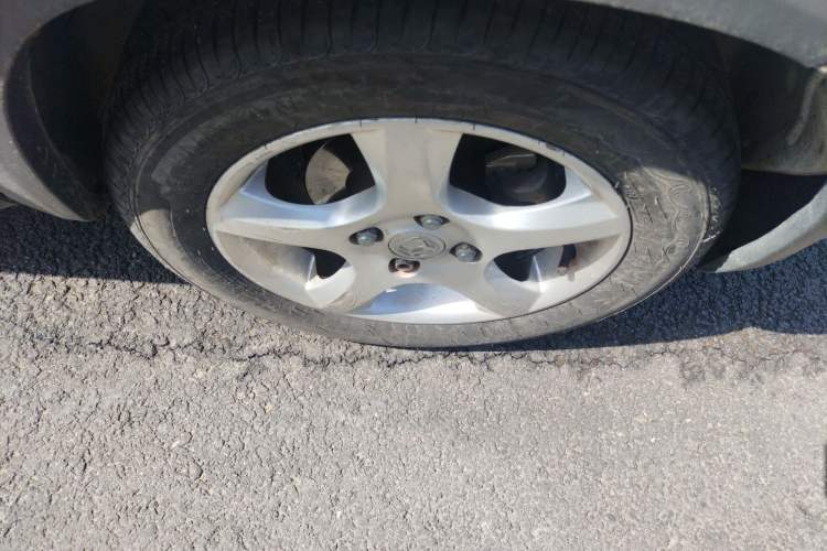 Used Suzuki Wagon R X5 2013 Cruise Edition 1.4L VVT Standard Model Right Front Wheel Hub