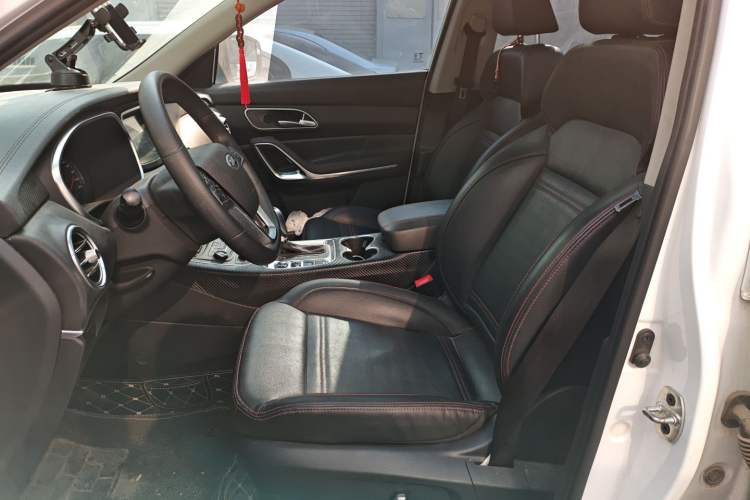 Used JAC Refine S7 2018 Super Edition 251T Automatic Supreme 5-Seater