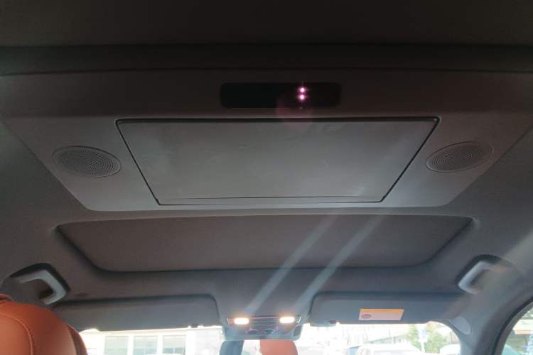 Used Li Auto L8 2023 Max model