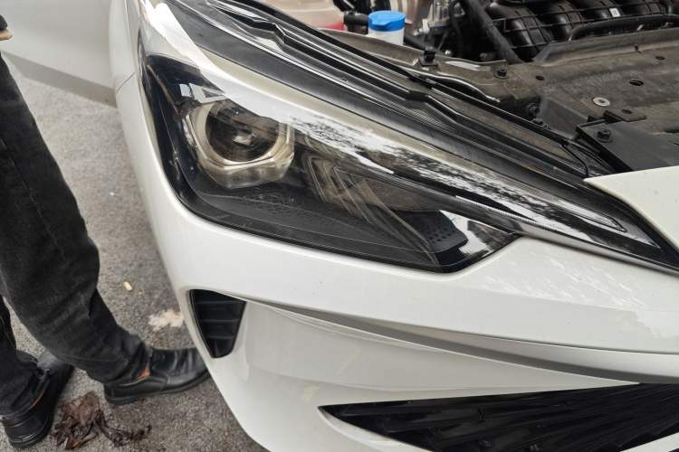 Used Roewe i5 2023 1.5L Manual Comfort Edition
