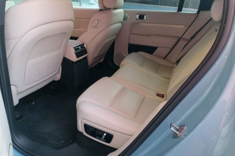 Used Li Auto L7 2024 Ultra Model
