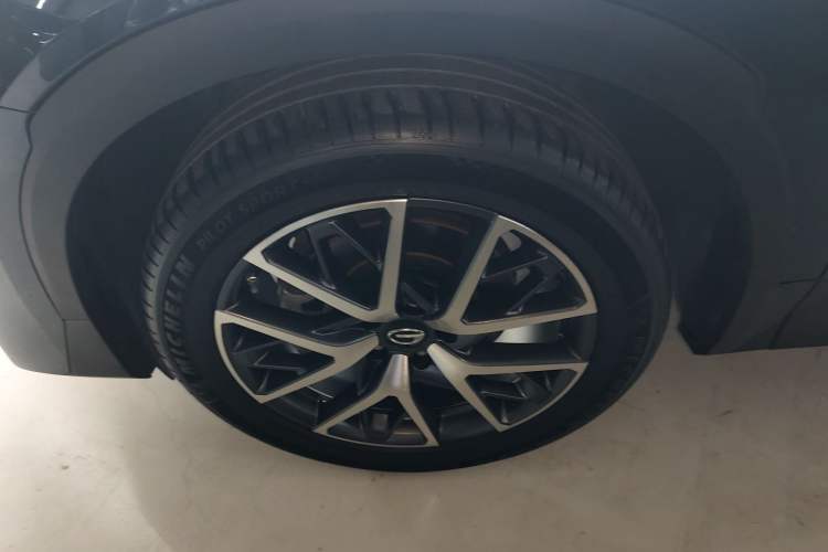 Used GAC Trumpchi GS8 2022 Linghang Series 2.0 TGDI Two-Wheel-Drive Luxury Smart Connectivity Version (7 Seats)