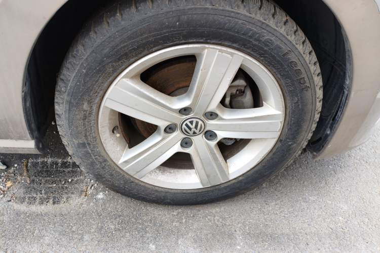 Used Volkswagen Golf Sportsvan 2016 1.6L Automatic Comfort Model Exterior 7