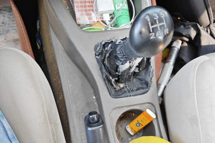 Used Wuling Rongguang V 2016 1.5L Practical Version Gear Lever