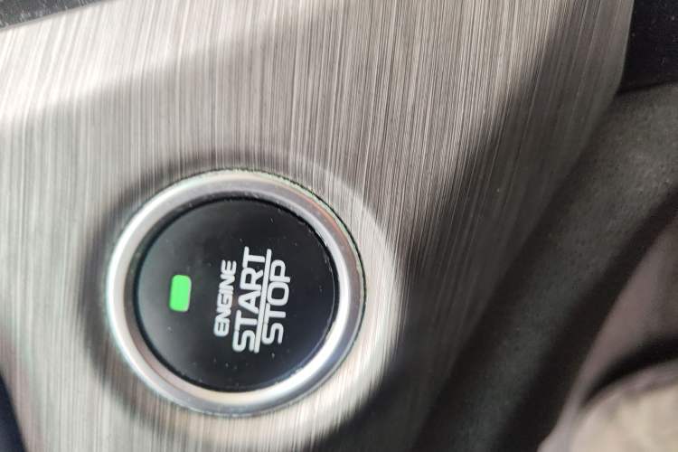 Used Geely Auto Vision X3 2017 1.5L Automatic Luxury Model
