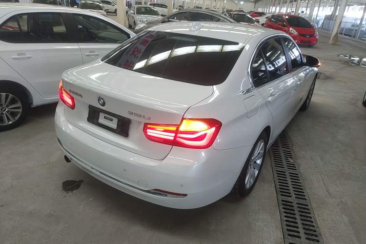 Used BMW 3 Series 2017 318Li Fashion Model