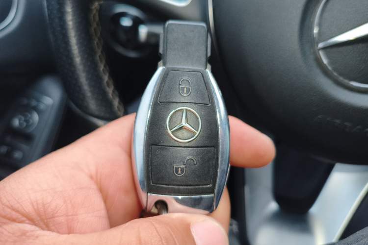 Used Mercedes-Benz B-Class 2018 B 200 Fashion Model Vehicle Key
