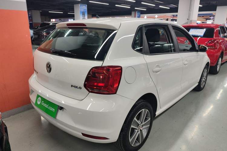 Used Volkswagen Polo 2016 1.4L Automatic Trendy Model Rear Right 45 Deg