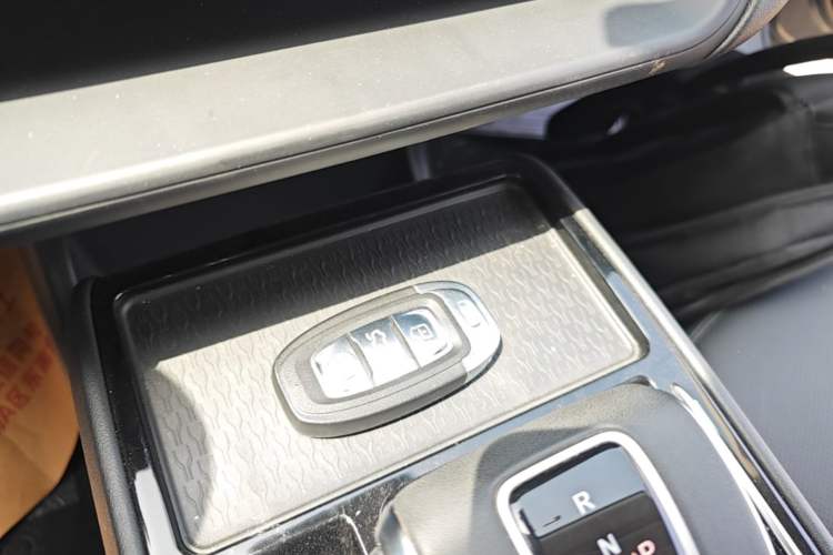 Used Hongqi E-QM5 2023 Revised Version Basic Travel Edition