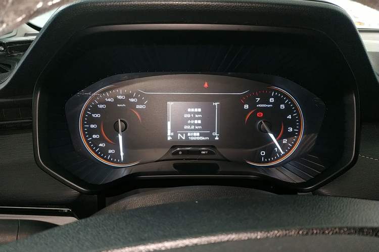 Used Wuling Jiachen 2022 1.5L Manual Light Comfort Edition