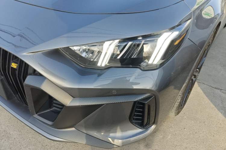 Used GAC Trumpchi EMPOW 2021 270T DCT J16 Version Left Front Headlight