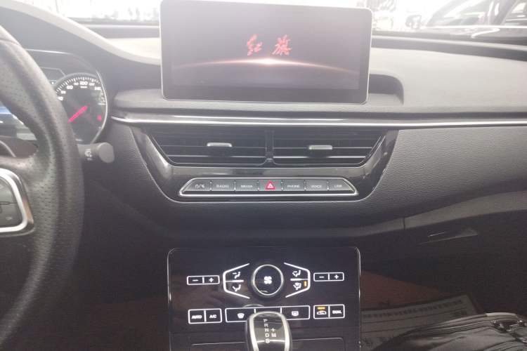 Used Hongqi H5 2019 30TD Dynamic Edition Audio And AC Panel