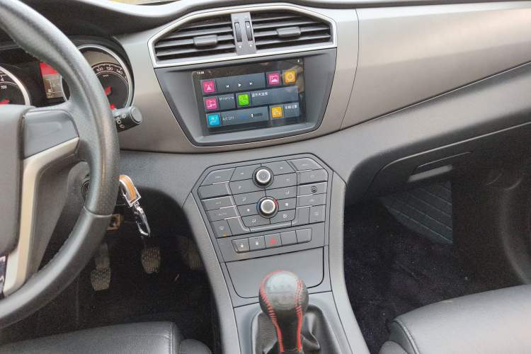 Used MG GS 2016 1.5TGI Manual Value Edition Audio And AC Panel