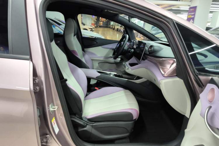 Used BYD Dolphin 2021 405 km Fashion Edition