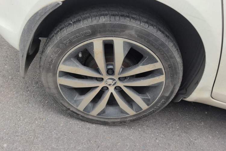 Used Skoda Fabia 2014 1.6L Manual Sport Edition
