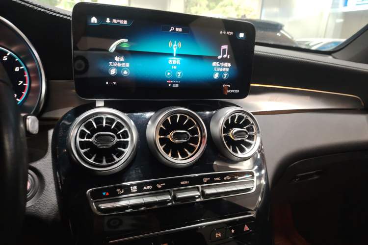 Used Mercedes-Benz GLC 2021 GLC 260 L 4MATIC Dynamic Edition
