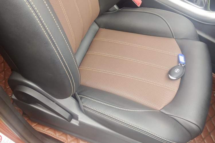 Used BYD Song 2018 1.5TI Manual Smart Connect Enjoyment Model Right Front Seat