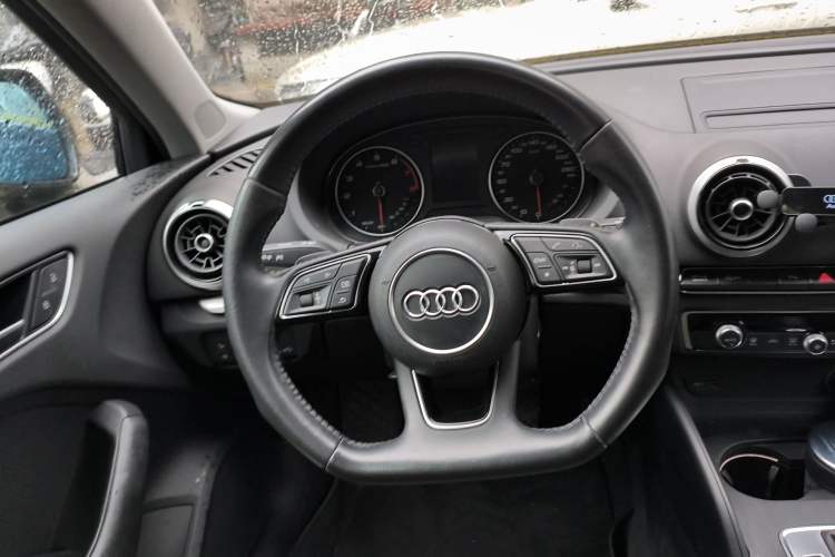 Used Audi A3 2017 Sportback 35 TFSI Sport Edition Steering Wheel