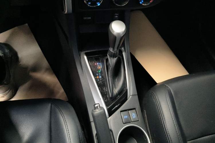 Used Toyota Levin 2018 185T CVT Luxury Edition
