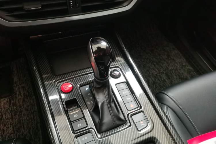 Used BYD Tang 2019 2.0T Automatic SmartConnect Prestige 7-Seater China VI Standard