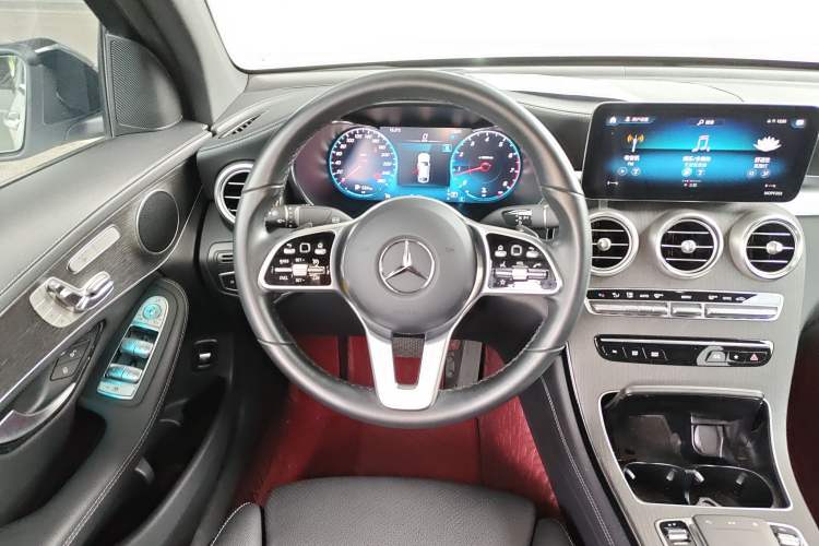 Used Mercedes-Benz GLC Coupe 2020 GLC 300 4MATIC Coupe SUV Steering Wheel