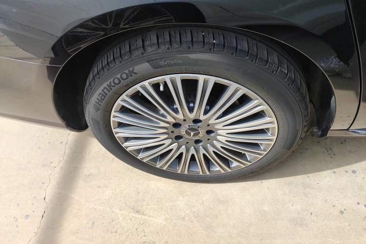 Used Mercedes-Benz E-Class 2021 Facelift E 300 L Stylish Edition