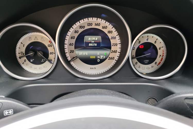 Used Mercedes-Benz E-Class 2015 E 260 L Sport Luxury Model
