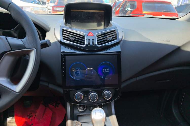 Used Haima S5 2017 Strong-Performance Version 1.6L Manual Luxury Model Audio And AC Panel