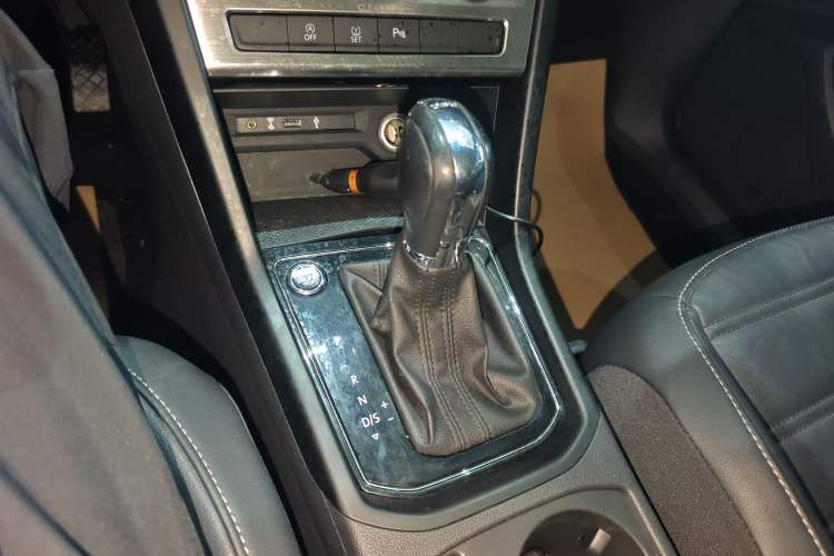 Used Volkswagen Touran 2018 Volkswagen Touran L 280TSI DSG Boundary Edition 7 Seats China V Emission Standard
