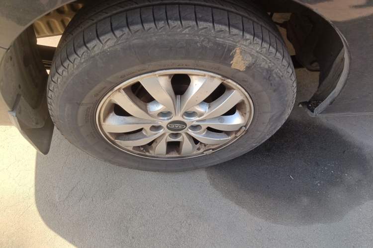 Used JAC Refine M4 2021 2.0L Manual Commercial Edition