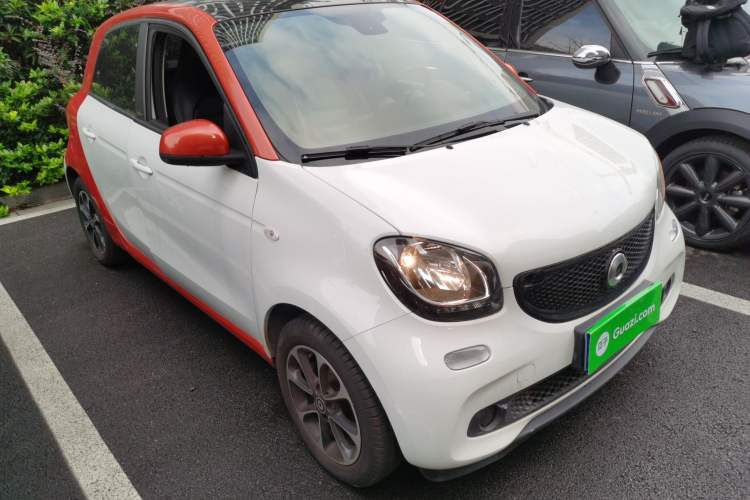 Used smart forfour 2016 1.0L 52 kW Passion Edition