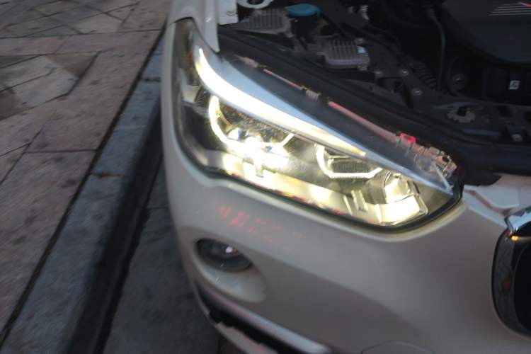 Used BMW X1 New Energy 2017 xDrive25Le Right Front Headlight