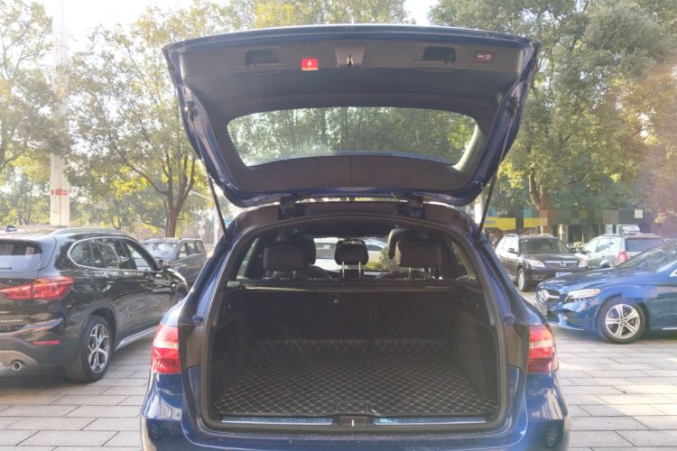 Used Mercedes-Benz GLC 2017 GLC 260 4MATIC Dynamic Edition
