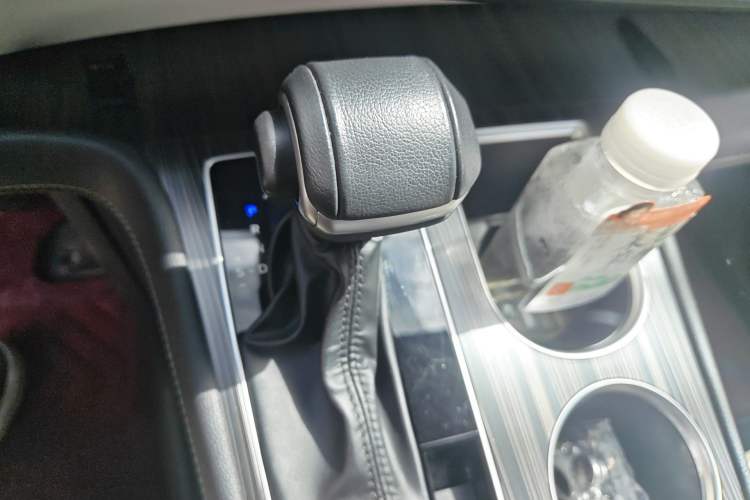 Used Toyota SIENNA 2023 2.5L Hybrid Deluxe Edition
