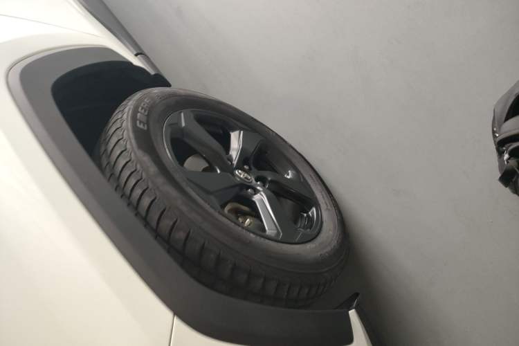 Used Toyota RAV4 2020 Dual-Engine 2.5L E-CVT 4x4 Elite PLUS Edition