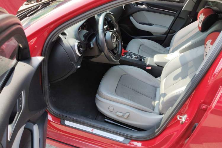 Used Audi A3 2018 30th Anniversary Edition Limousine 35 TFSI Fashion Model Driver Seat