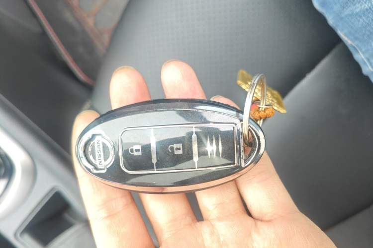 Used Nissan Tiida 2023 1.6L CVT Smart Drive Version
