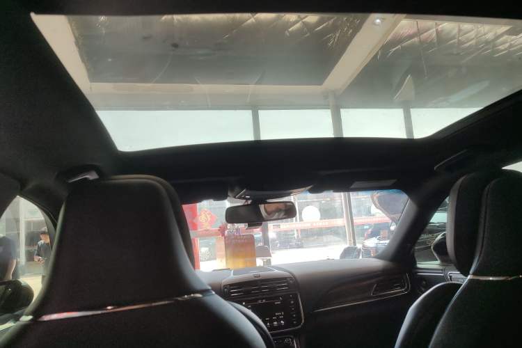 Used Lincoln Continental 2019 2.0T Two-Wheel Drive Prestige Version China VI Standard